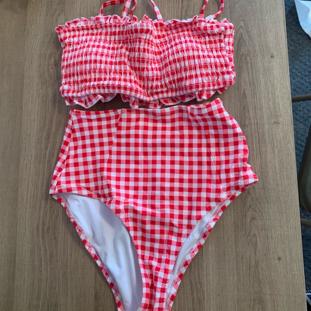 CUPSHE red + white gingham bikini set - L